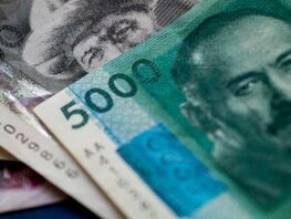 С&nbsp;1&nbsp;апреля зарплата педагогов и&nbsp;медработников будет повышена на&nbsp;100 процентов 