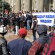 Фото 24-kg.com. Сторонники Садыра Жапарова продолжают стягиваться на Старую площадь Бишкека