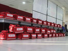 Red Crescent donates 41 first-aid kits to Defense Ministry Military Hospital