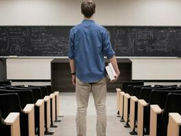 Foreign students leaving Kyrgyzstan: Number of visas drops fourfold
