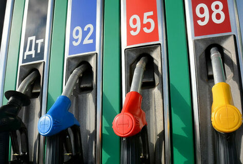 Fuel prices in Kyrgyzstan drop by 1-1.5 soms