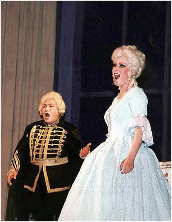www.operaballet.lg.kg