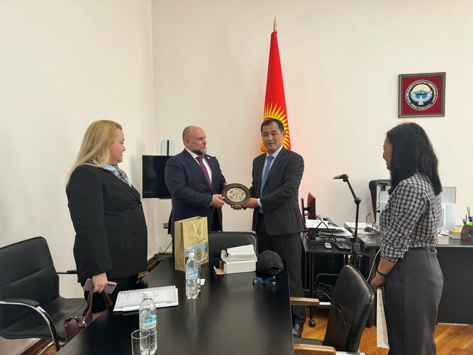 Саламаттыкты сактоо министрлигинин басма сөз кызматы