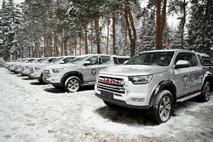  Кыргыз Республикасынын Президентинин Администрациясы