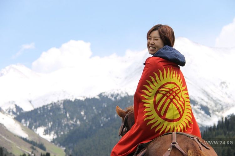 из архива Огаты Мисузу