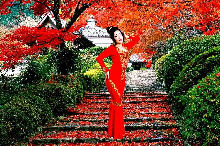 Лира Севендин жеке архивинен алынды