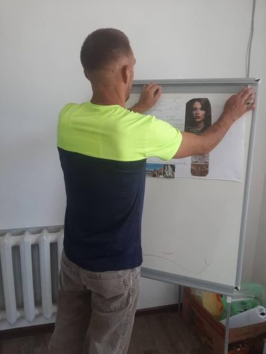 директора общежития для ВИЧ-позитивных людей