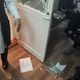 Фото читателя. В поликлинике Кара-Балты пациентка разбила стекло в двери кабинета врача