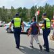 Фото 24-kg.com. Рейд по выявлению нелегальных парковщиков