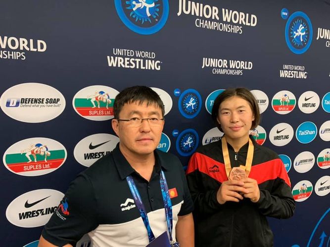 госагентства по делам молодежи, физкультуры и спорта