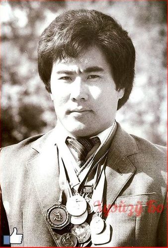 Facebook/Хуэйзў Бо – Исмаева