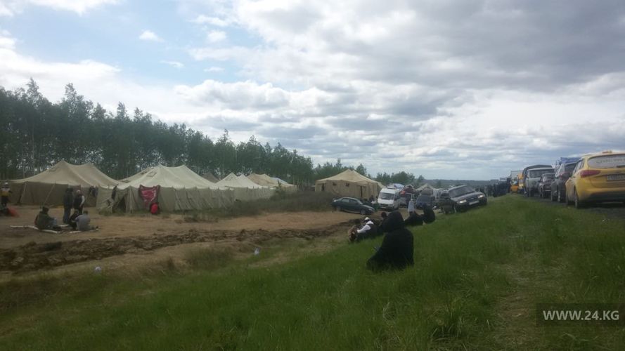 мигрантов из КР