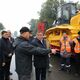 Фото УКМК басма сөз кызматы. Камчыбек Ташиев атайын техникаларды жана кызматтык унааларды тапшырды.