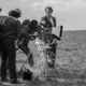 Фото Александр Федоровдун архивинен . Манасбек Мусаев камера менен 